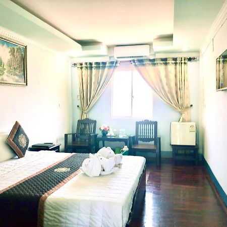 Mekong Hotel Тхакхэк Экстерьер фото