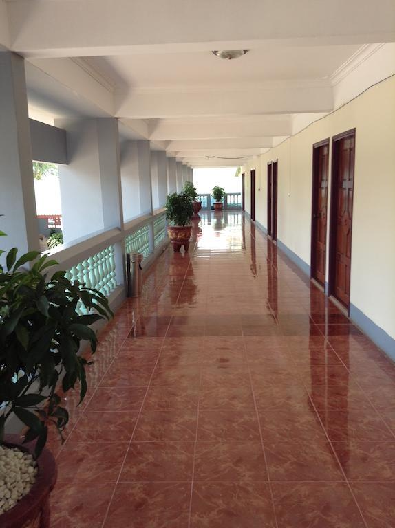 Mekong Hotel Тхакхэк Экстерьер фото