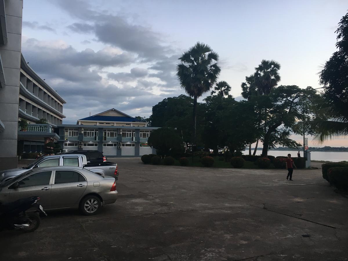 Mekong Hotel Тхакхэк Экстерьер фото