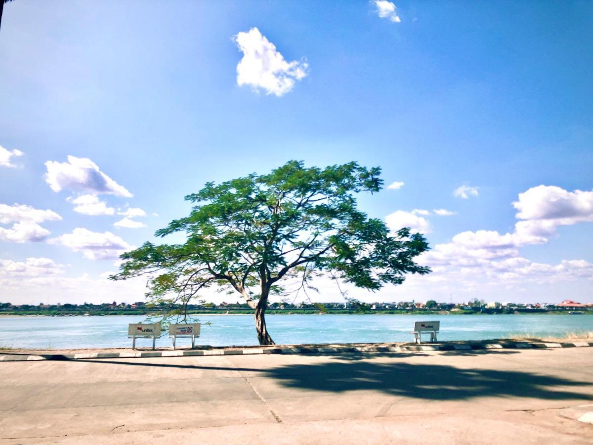 Mekong Hotel Тхакхэк Экстерьер фото