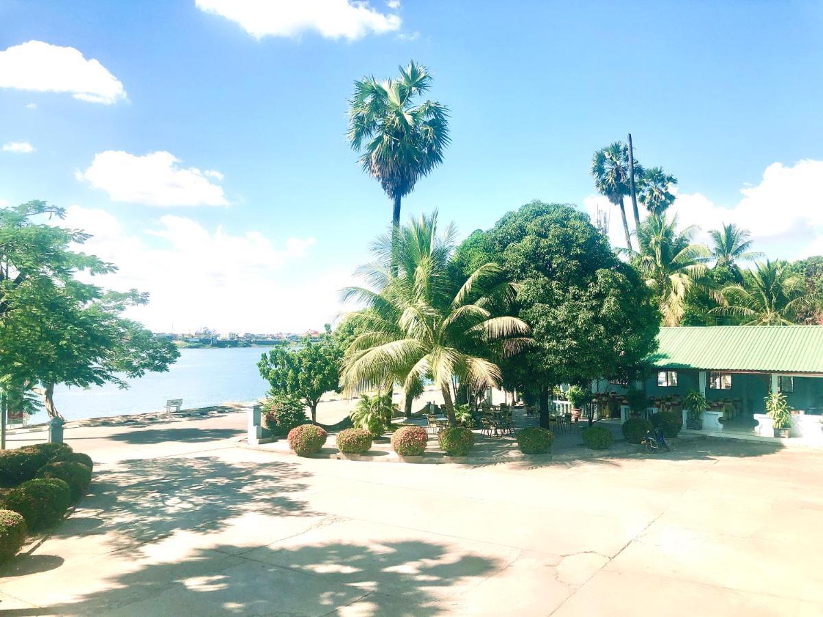 Mekong Hotel Тхакхэк Экстерьер фото